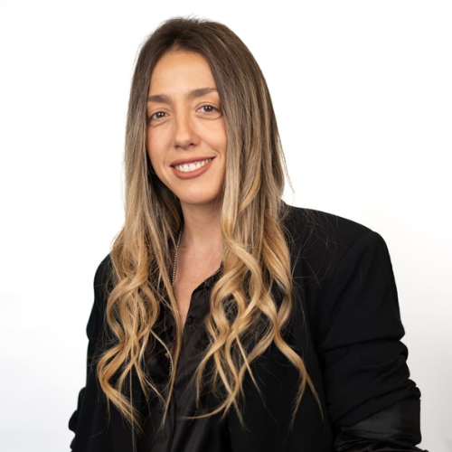 Dra. María Micaela Flores